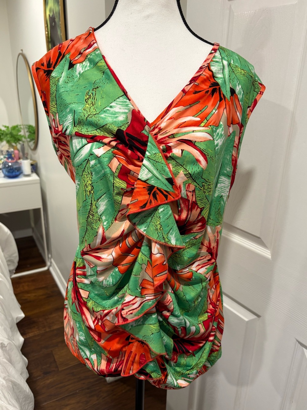 🌷Soiree Tropical Ruffle Sleeveless Top 3/$30